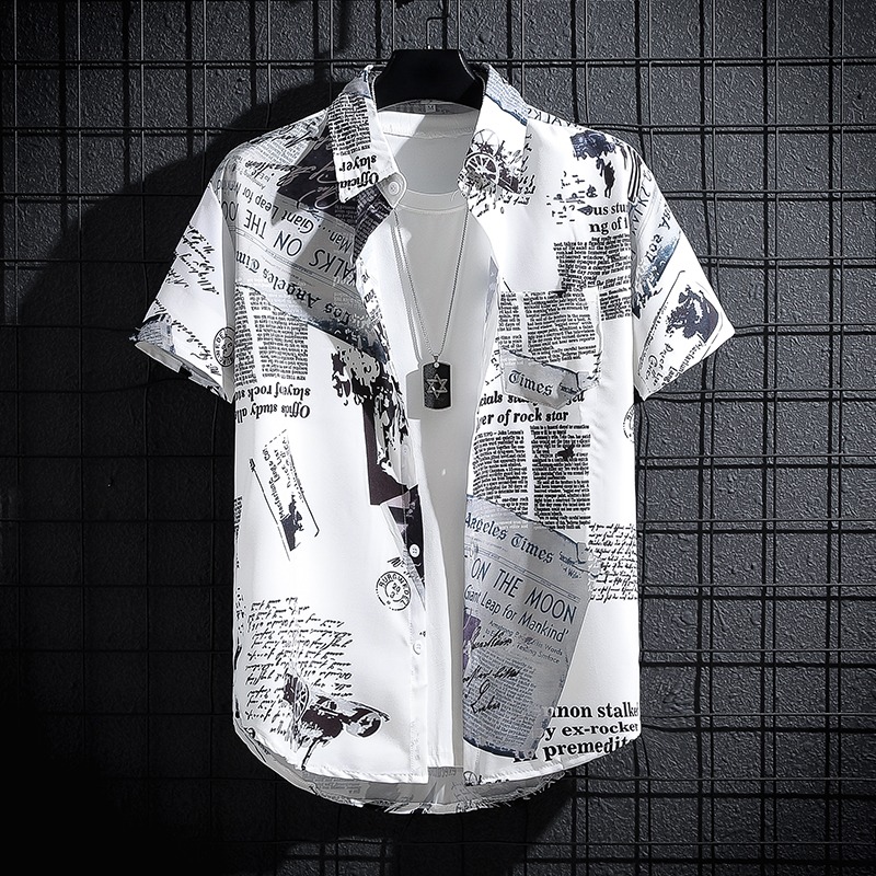 Summer Clothing Essentials Men - Camicia stampata con motivo a giornale,