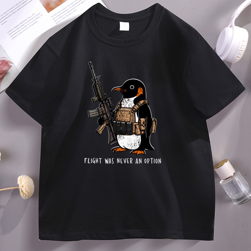 Summer Clothing Options - T-shirt tattica con stampa pinguino, divertente