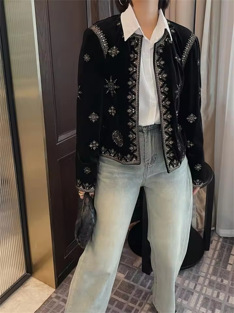 Giacca nera ricamata alla moda - Crew Clothing Summer Jacket recensione e prezzo